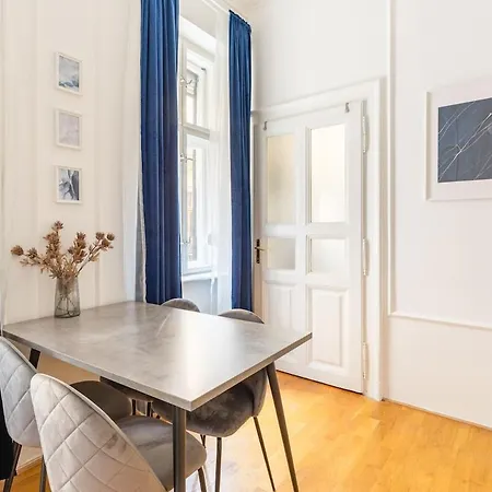 Lägenhet Calm & Party - In Center Of - 1br - Ac Budapest