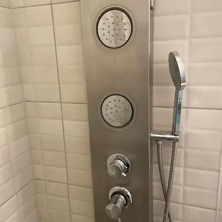 Calm & Party - In Center Of - 1br - Ac