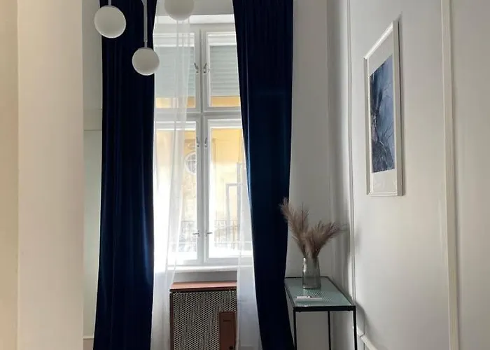 Calm & Party - In Center Of - 1br - Ac